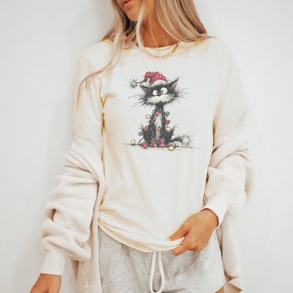 Christmas Cat Santa Hat Shirt Cute Holiday Kitty with Lights Funny Graphic Tee - Picture 3 of 6